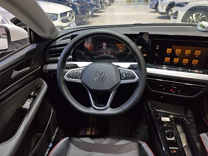 Фото 3 - Volkswagen Lamando L