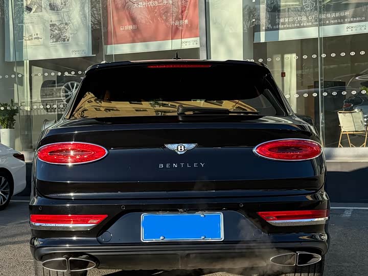 Фото 8 - Bentley Bentayga