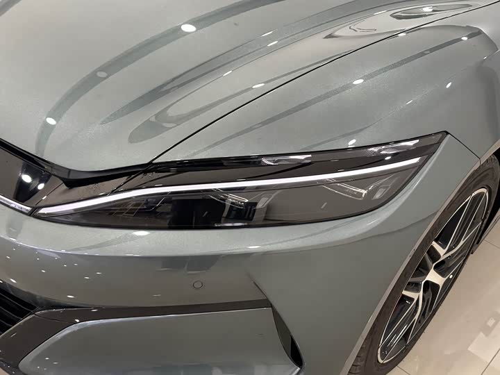 Фото 3 - BYD Han L