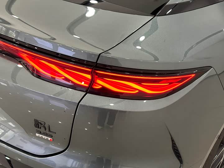 Фото 6 - BYD Han L