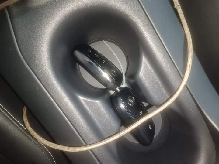 Фото 9 - Toyota Corolla