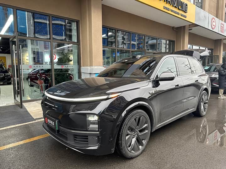 Фото 1 - LiXiang L9