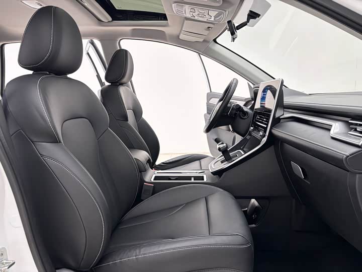 Фото 8 - Haval M6