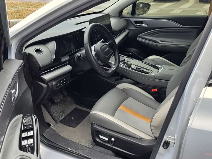 Фото 3 - GAC Aion S Plus