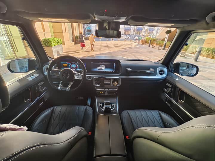 Фото 7 - Mercedes-Benz G-Class AMG