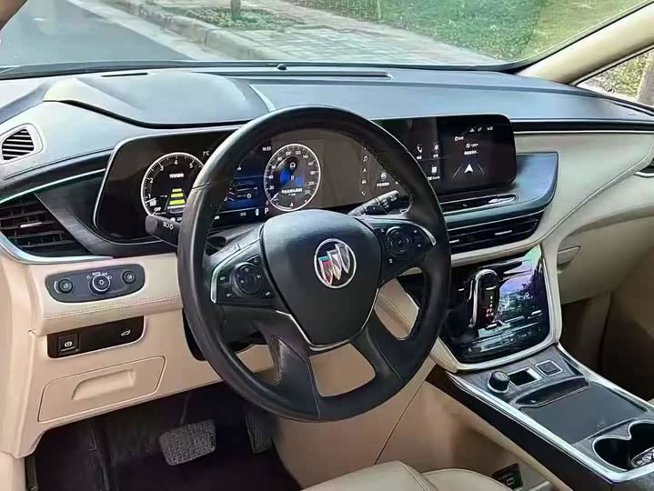 Фото 3 - Buick GL8 ES