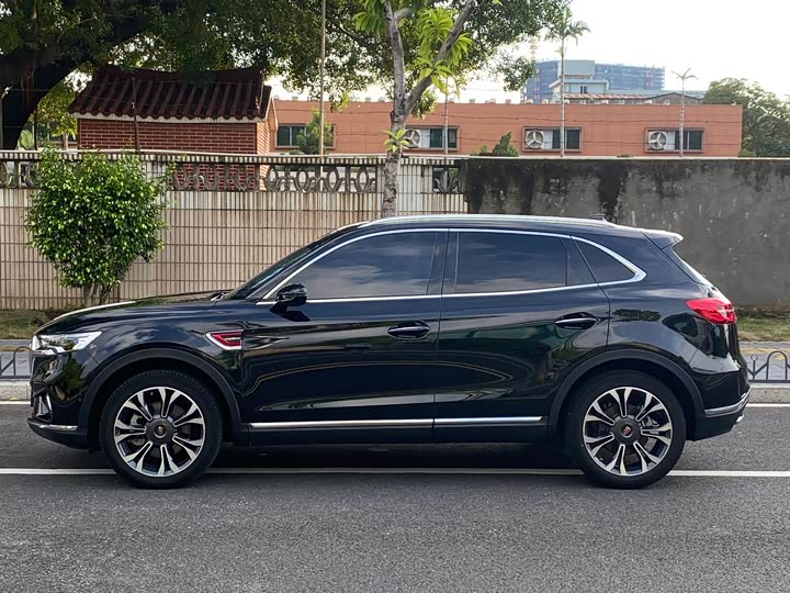 Фото 8 - Hongqi HS5