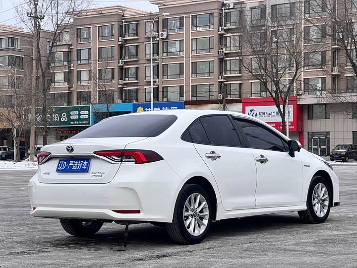 Фото 4 - Toyota Corolla