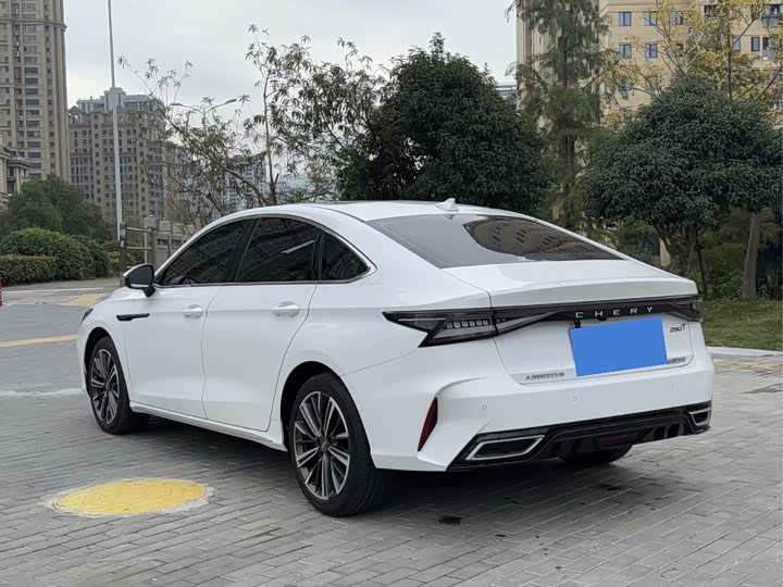 Фото 6 - Chery Arrizo 8