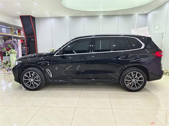 Фото 9 - BMW X5