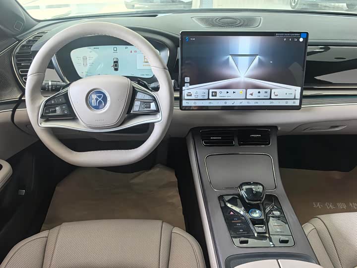 Фото 2 - BYD Han