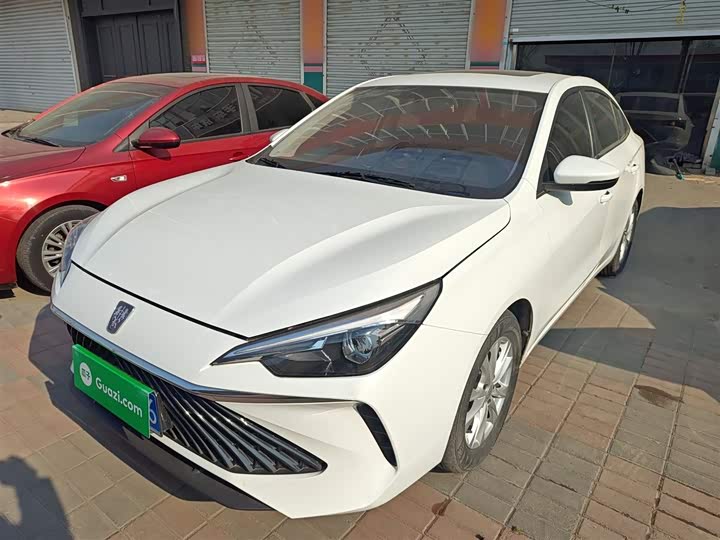 Фото 2 - Roewe i5