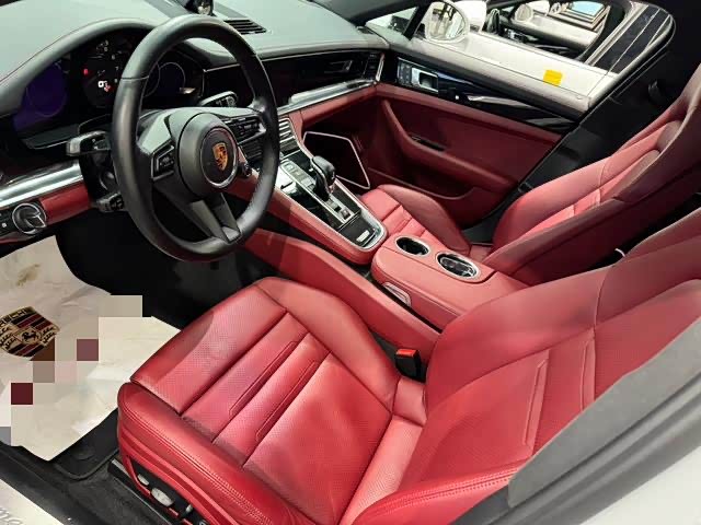 Фото 5 - Porsche Panamera