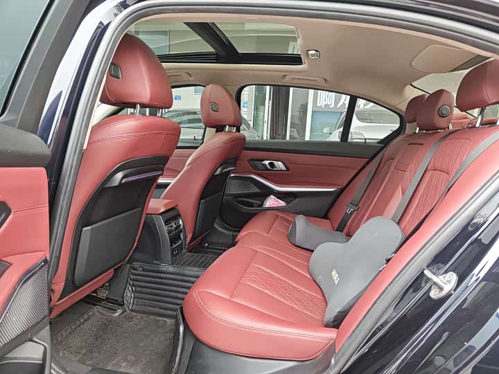 Фото 8 - BMW 3 Series