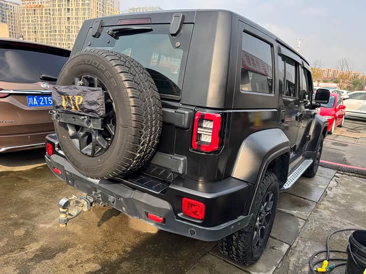 Фото 4 - BAIC Beijing BJ40