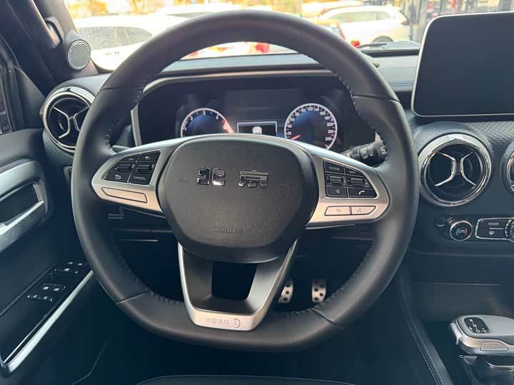 Фото 8 - BAIC Beijing BJ40