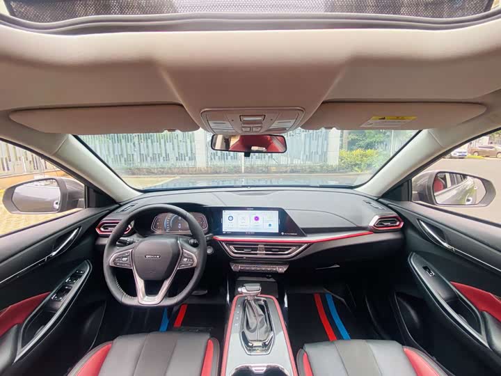 Фото 4 - Changan Oshan X5