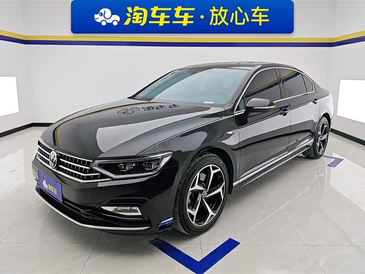 Фото 1 - Volkswagen Magotan