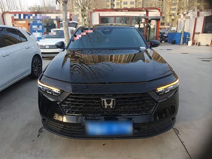 Фото 3 - Honda Accord