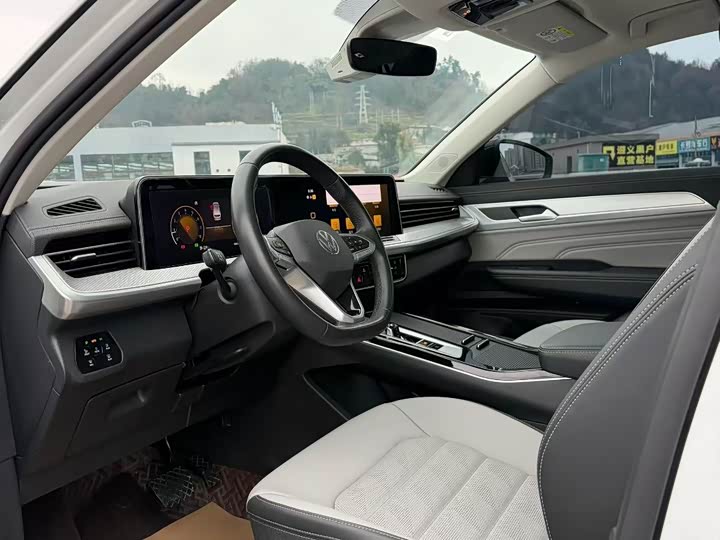 Фото 7 - Volkswagen Tavendor