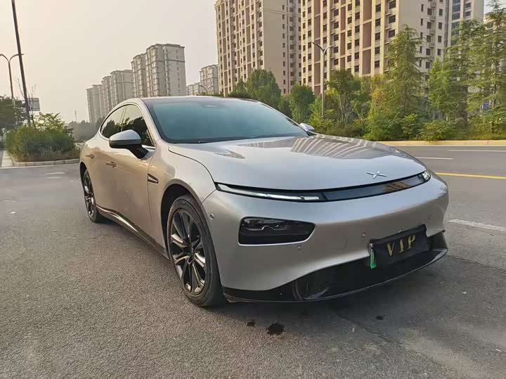 Фото 3 - XPeng P7