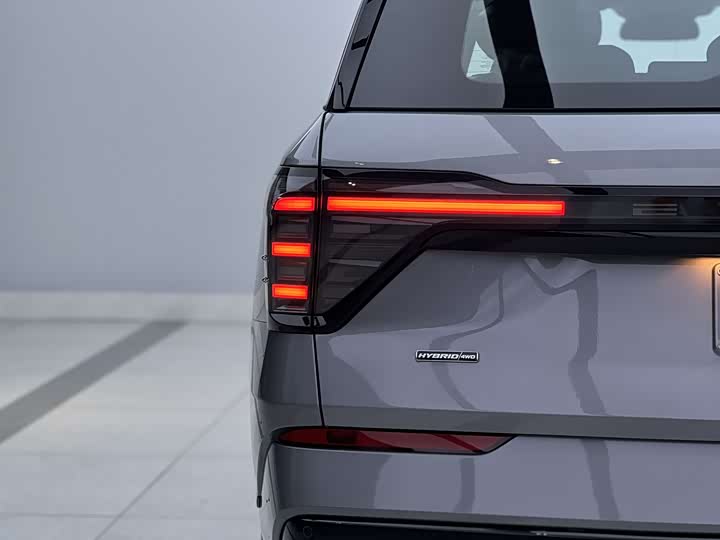 Фото 7 - Ford Edge