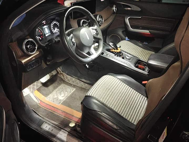 Фото 9 - Wey VV5