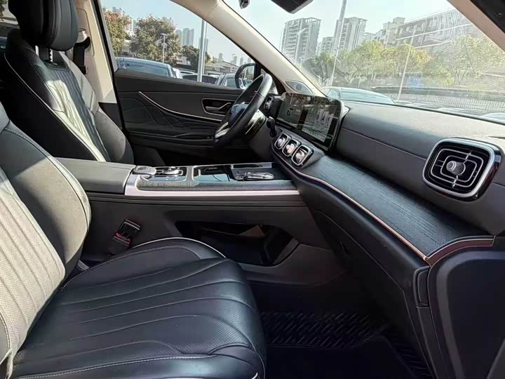 Фото 6 - Chery Tiggo 9