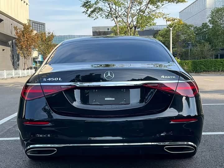 Фото 5 - Mercedes-Benz S-Class