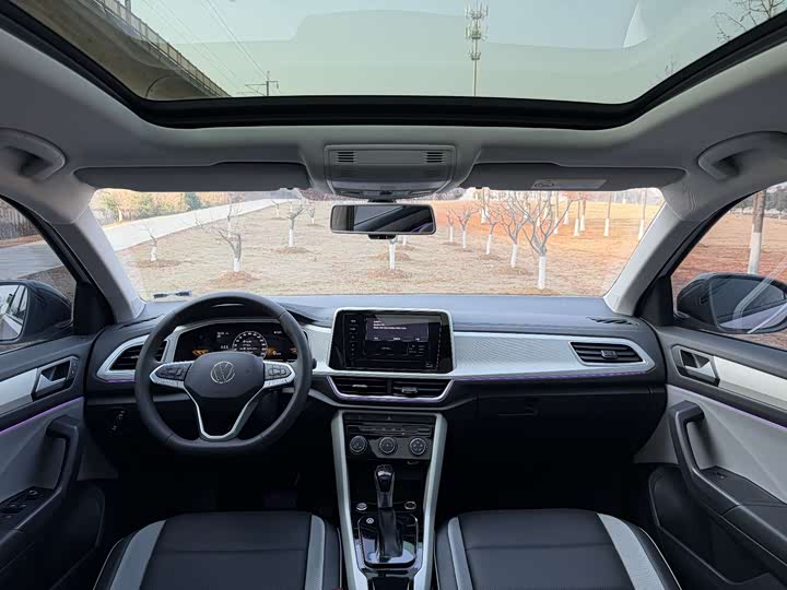 Фото 4 - Volkswagen T-Roc