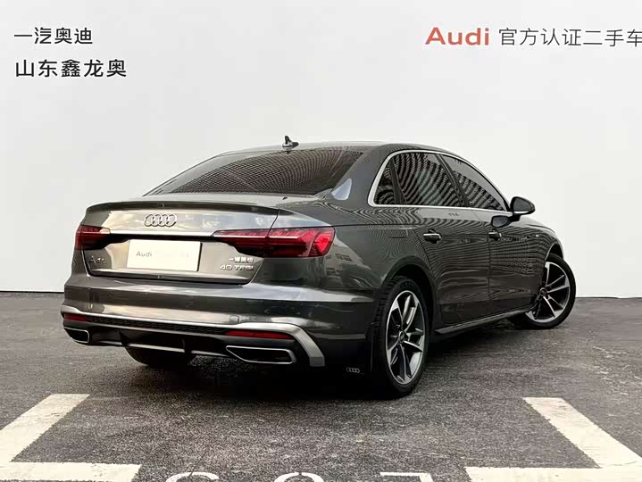 Фото 9 - Audi A4L