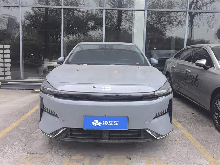 Фото 2 - Geely Galaxy L6