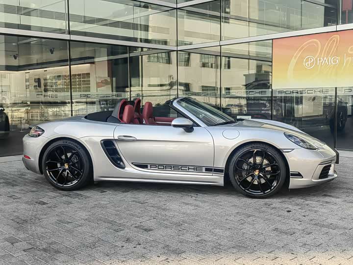Фото 4 - Porsche 718
