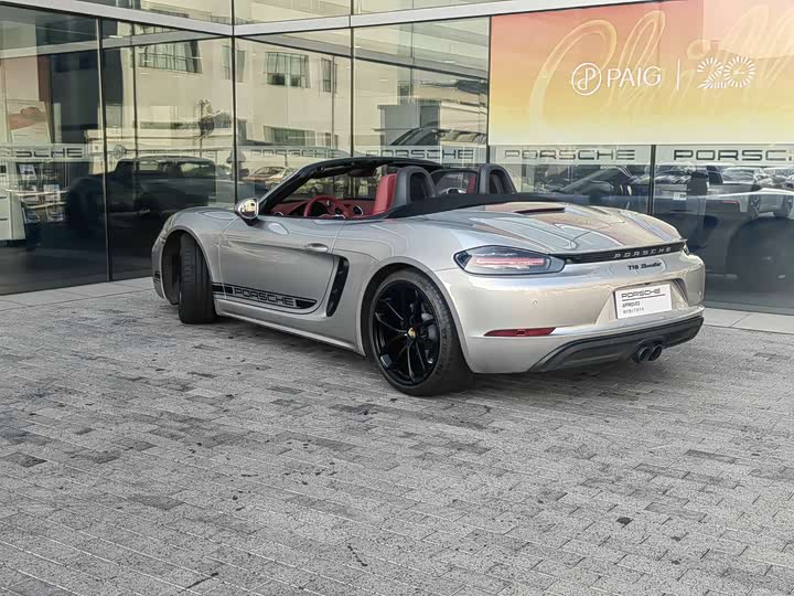 Фото 7 - Porsche 718