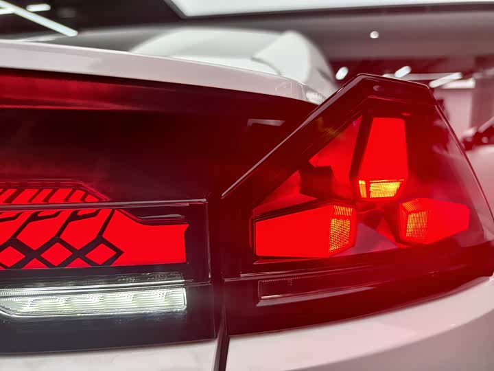 Фото 7 - Changan Deepal SL03