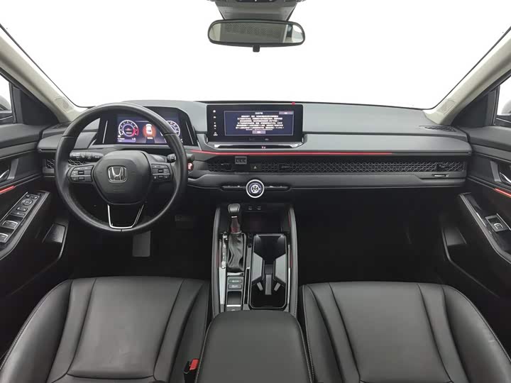 Фото 5 - Honda Accord