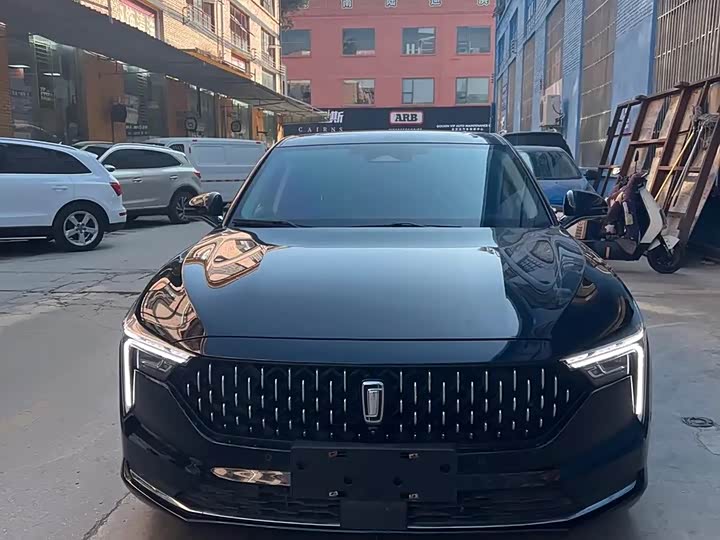 Фото 2 - Bestune B70