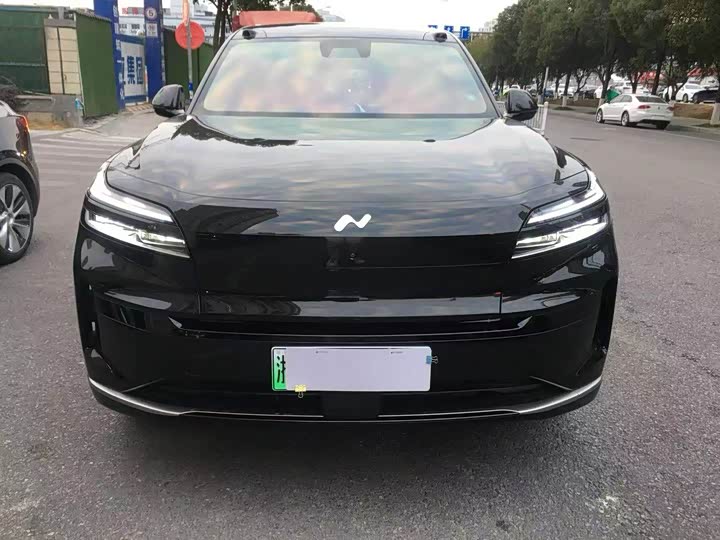 Фото 1 - Nio Onvo L90