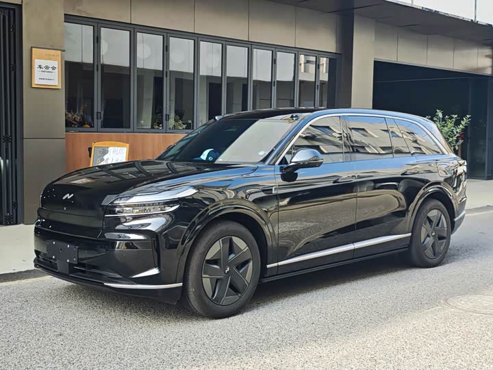 Фото 3 - Nio Onvo L90