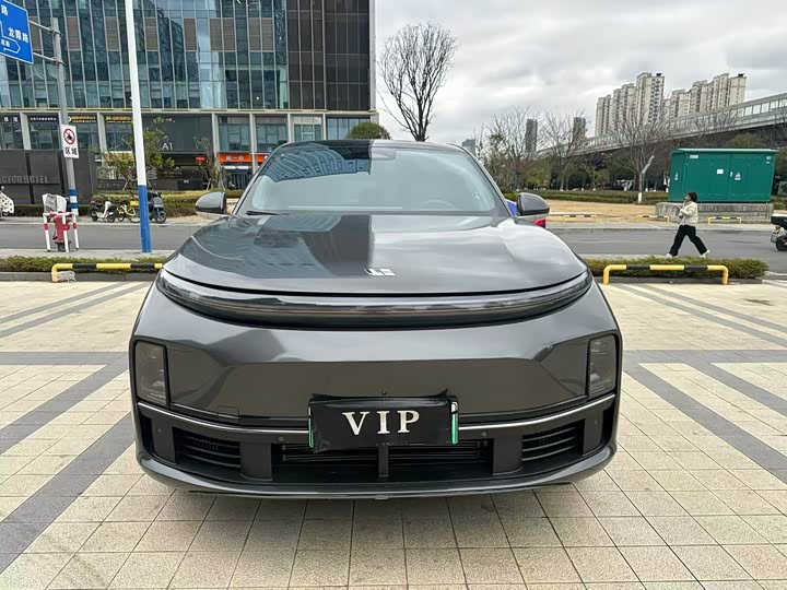 Фото 2 - LiXiang L7