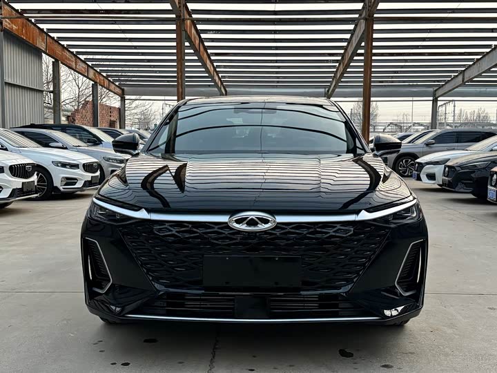 Фото 2 - Chery Arrizo 8