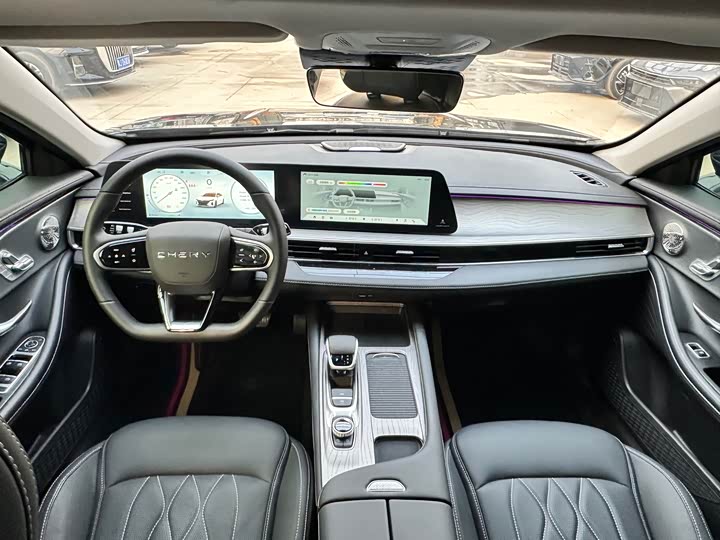 Фото 6 - Chery Arrizo 8