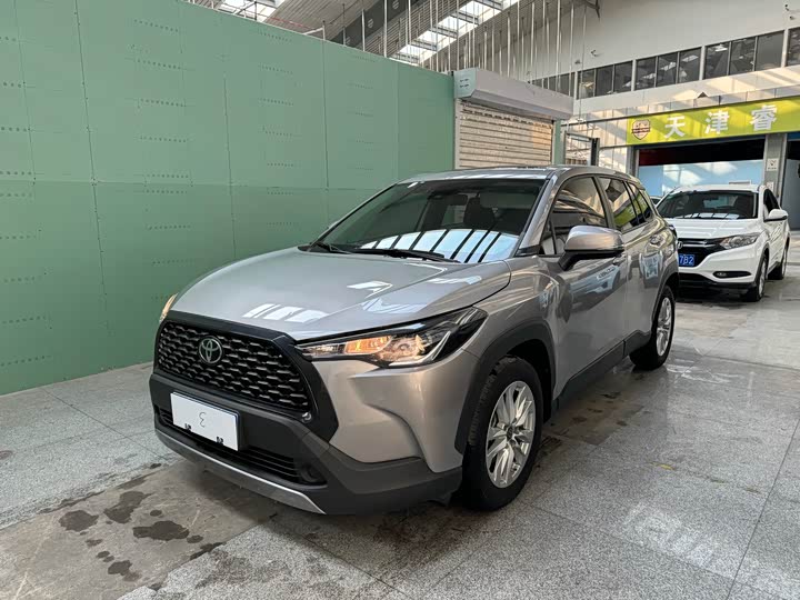 Фото 1 - Toyota Corolla Cross