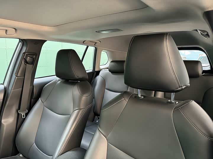 Фото 9 - Toyota Corolla Cross