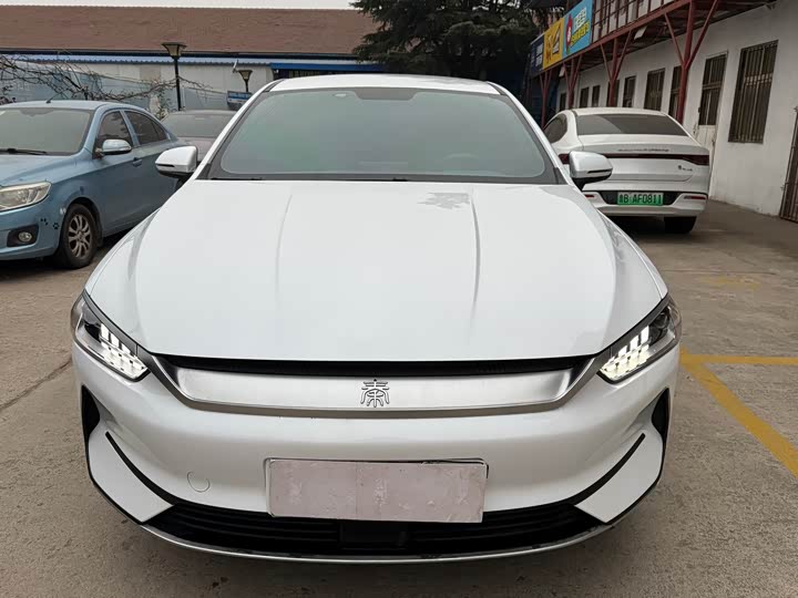 Фото 3 - BYD Qin Plus