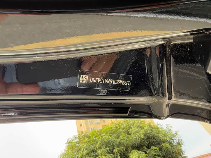 Фото 9 - Cadillac XT5