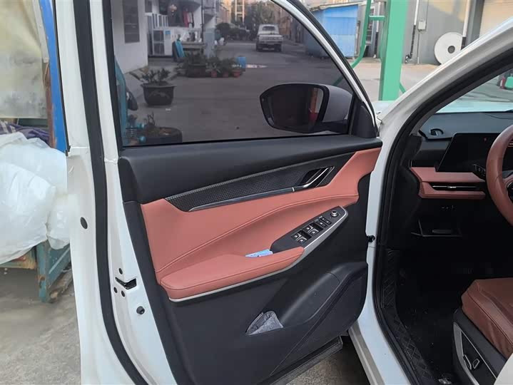 Фото 7 - Changan CS75 Plus