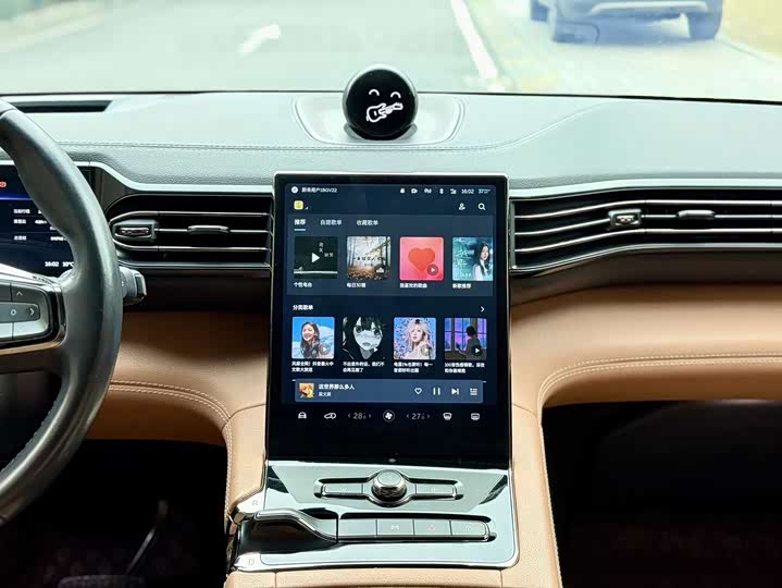 Фото 7 - Nio ES8