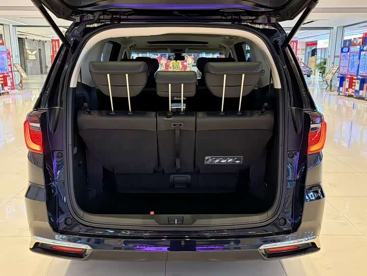 Фото 9 - Honda Odyssey