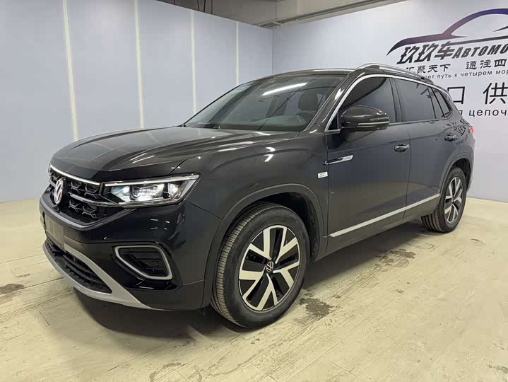 Фото 1 - Volkswagen Tayron